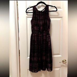 Banana Republic high neck pleated knee length dress. 0 petite